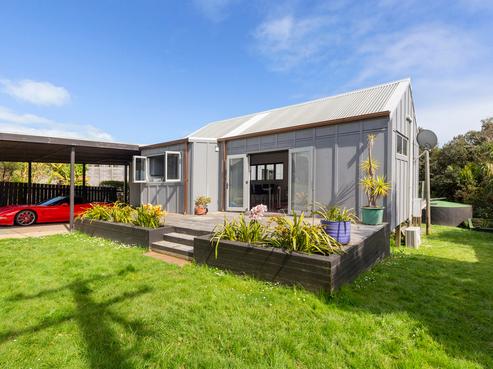 114 Trig Hill Road, Onetangi