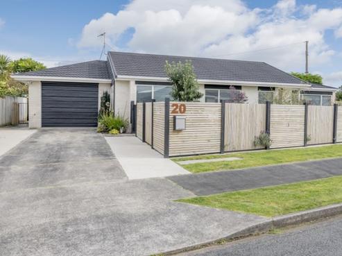 20 Beach Haven Place, Paraparaumu Beach