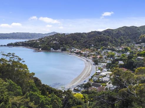 15 Gill Road, Lowry Bay