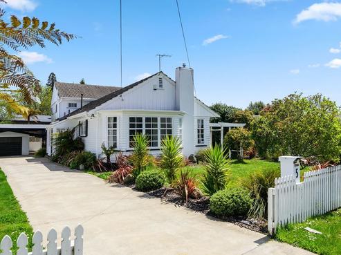 5 Mokoia Drive, Tihiotonga