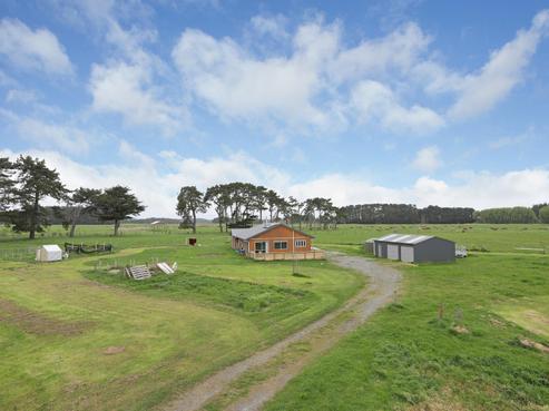 1105E Santoft Road, Bulls