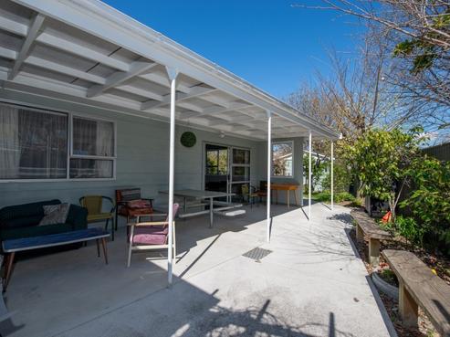16 Theyers Street, Alexandra
