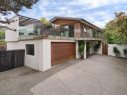 19 Laing Crescent, Heathcote Valley