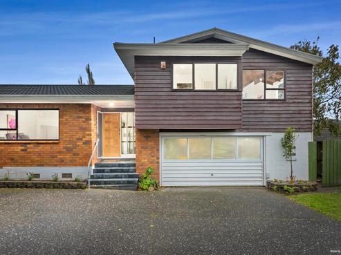 2/61 Glencoe Road, Browns Bay