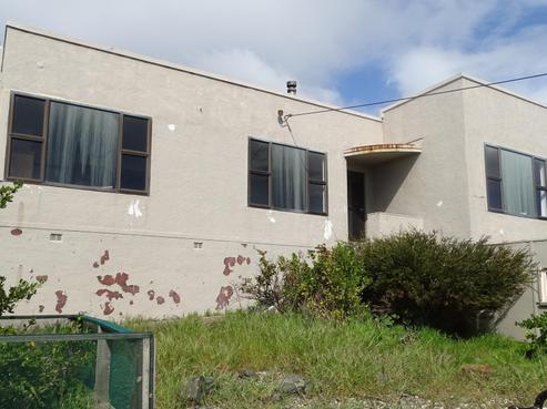 292 Barrow Street, Bluff