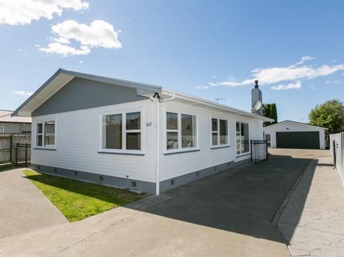 617 Willow Place, Akina