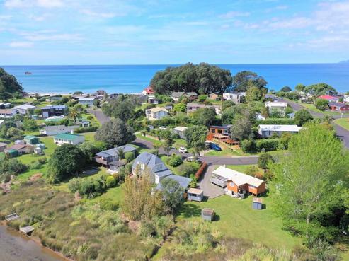 25 Fishermans Bend, Whiritoa