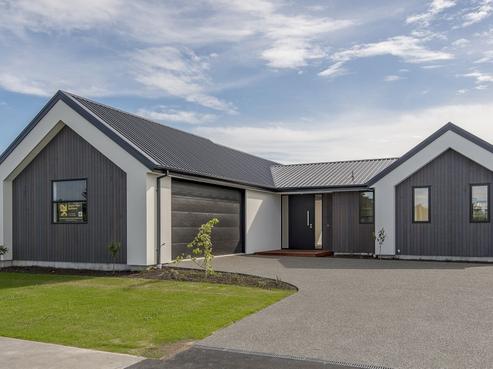 32 Fearne Drive, Woodend