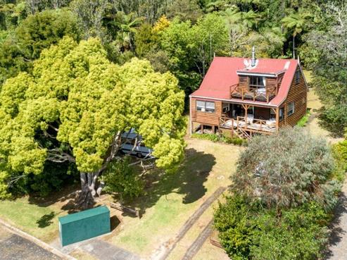 131 Park Avenue, Whangamata