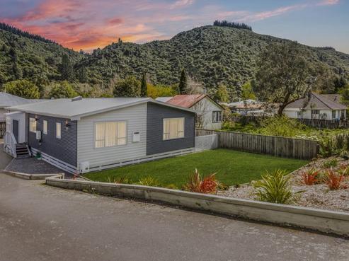 103 Akatarawa Road, Birchville