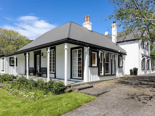 37 Cameron Street, New Plymouth Central