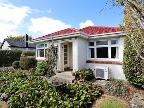 25 Gordon Street, Strathern