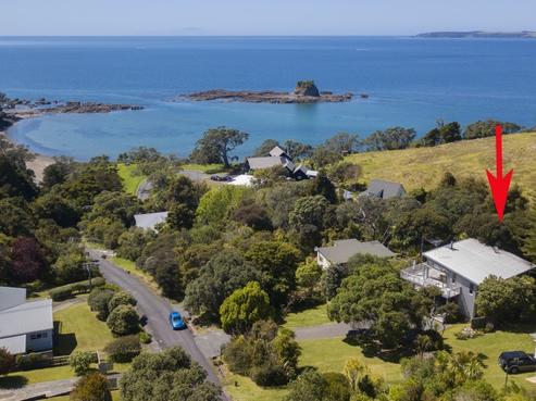 7 Spray Crescent, Leigh