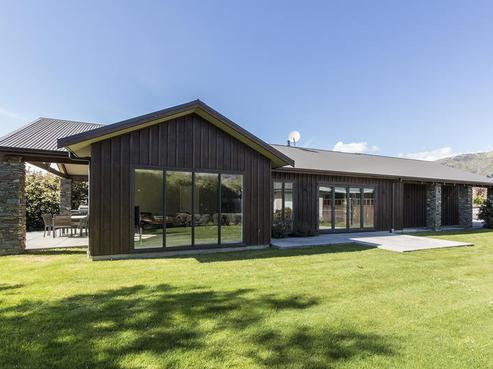14 Lansdown Street, Wanaka