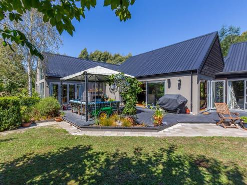 153 Mchughs Road, Swannanoa