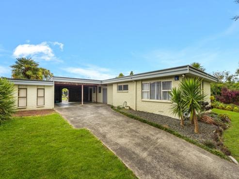 7 Mclaren Place, Chedworth
