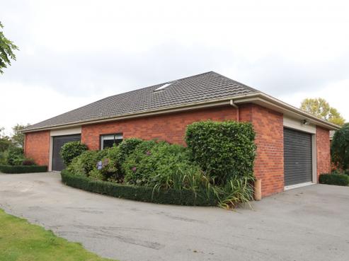 153 Racecourse Road, Allenton