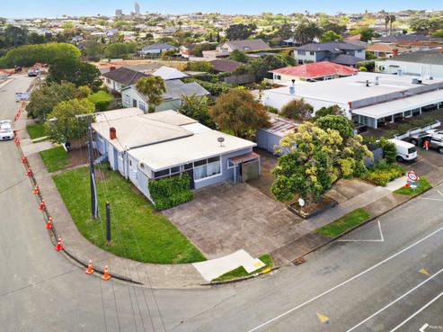 47 Eversleigh Road, Belmont