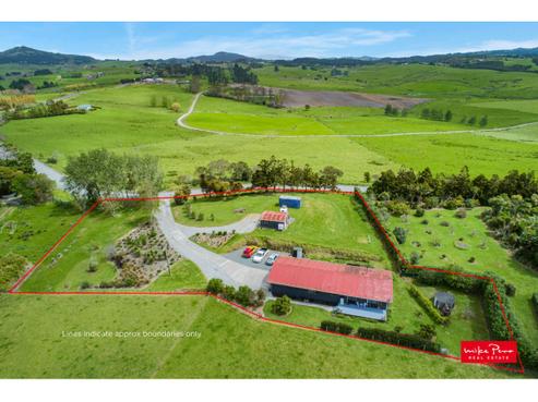18 Addison Road, Pataua