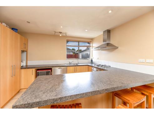 18 Wayside Avenue, Burnside