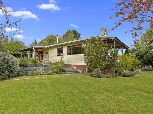 5 Roughton Lane, Brightwater