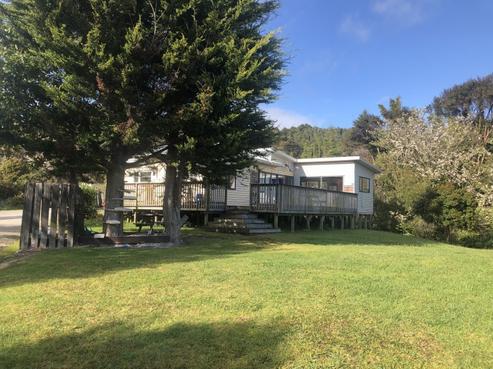 2097 Horeke Road, Horeke