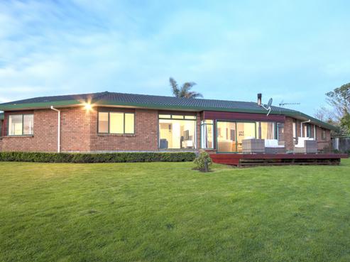 264 Logan Road, Buckland