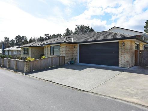 1A Garth Lane, Maoribank