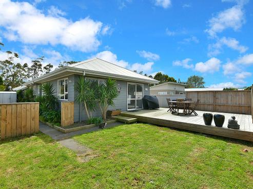 19 Parakai Avenue, Parakai