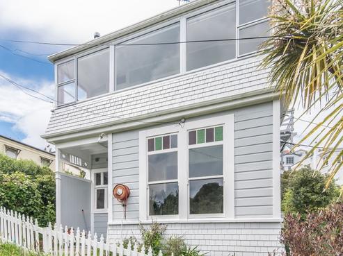 27 Grass Street, Roseneath