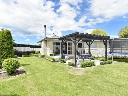 8 Doggett Place, Rangiora