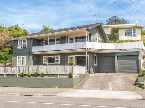 83A Great North Road, Saint Johns Hill