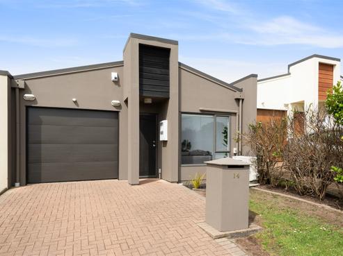14 Nagle Place, Golflands