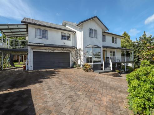 83 Tawa Street, Melville