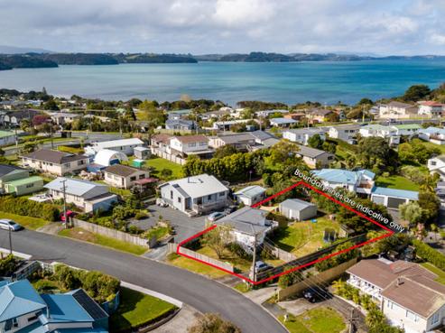 5 Brigitte View, Snells Beach