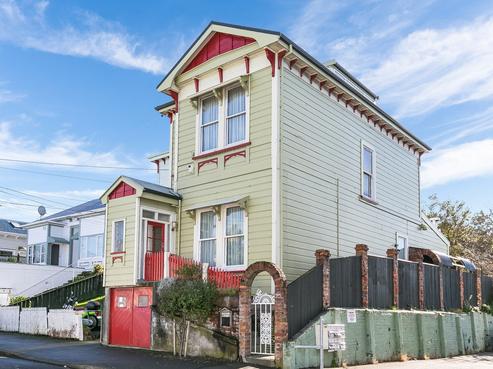 2 Waripori Street, Berhampore