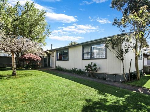 4 Benbow Place, Westown