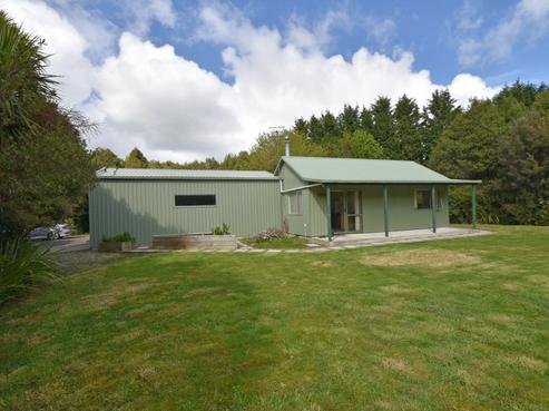 7 Korimako Avenue, Otatara