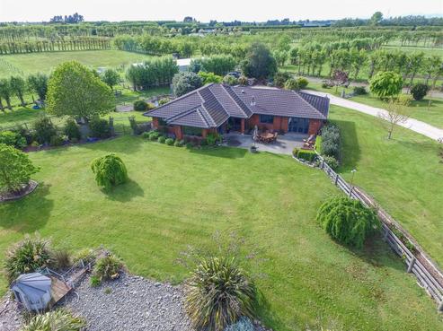 142 Merton Road, Fernside