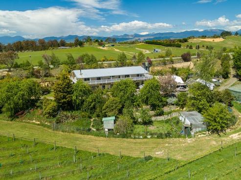 171 Carlyon Road, Mahana