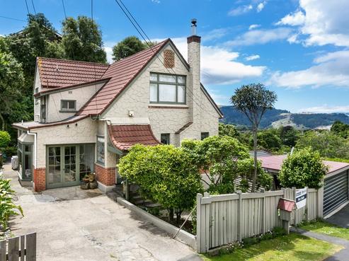 3 Littlebourne Road, Roslyn