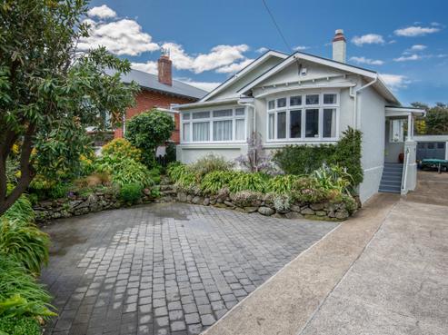 30 Oakland Street, Andersons Bay