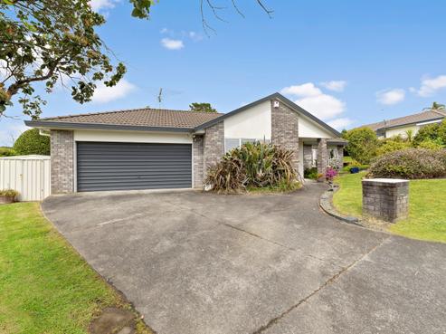11 Owl Court, Unsworth Heights