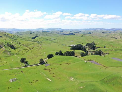 275 Akaroa Road, Pongaroa