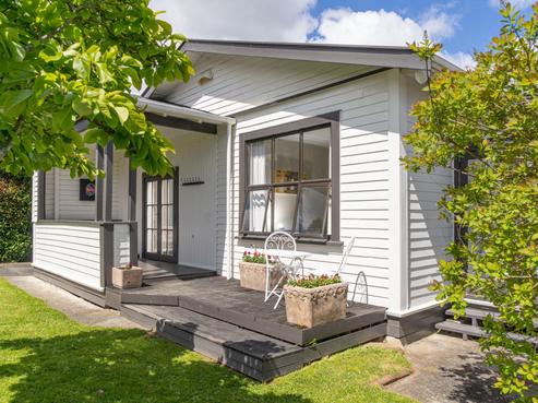 74 Naples Street, Martinborough