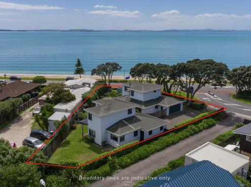 33 The Esplanade, Eastern Beach