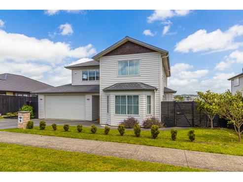 10 Wisteria Lane, Silverdale