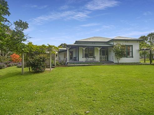 56 County Road, Otaki