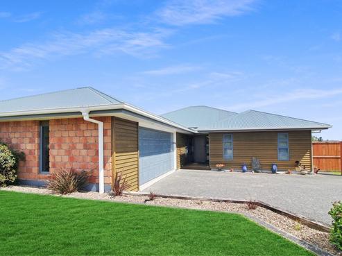 53 Karamea Street, Whalers Gate