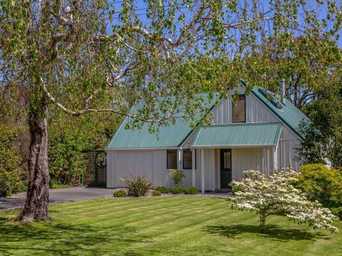 8 Horton Street, Greytown